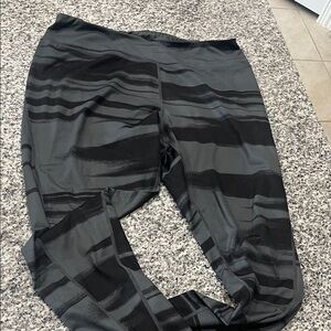 Zella Black High-Waist Active Leggings with Reflective Logo